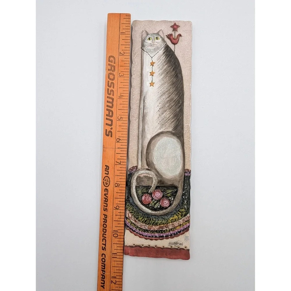 E.S. Munson Cat Wall Plaque Gray White Resin Folk Art Whimsical